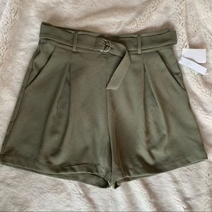Paperbag waist shorts